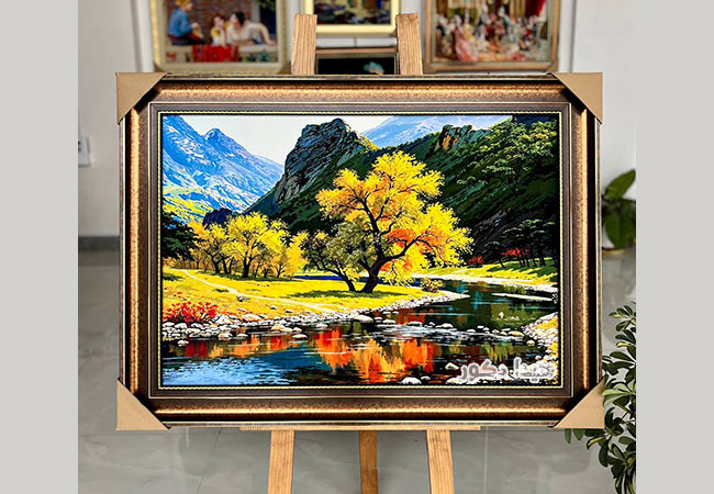 تابلو فرش ماشینی منظره کوهستان و رودخانه